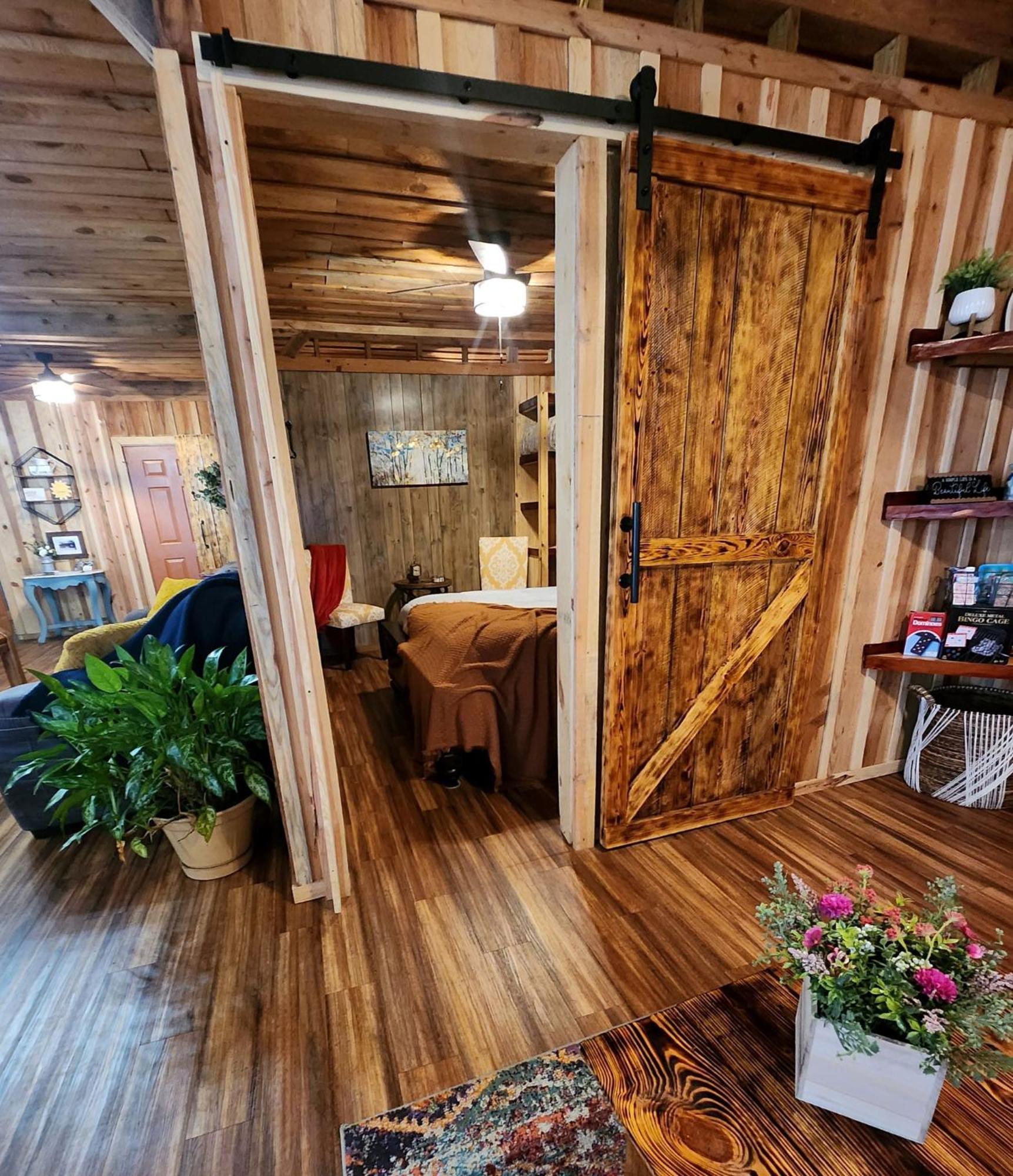 Unique Country Cabin Meets Farmhouse Modern!!! مينا المظهر الخارجي الصورة