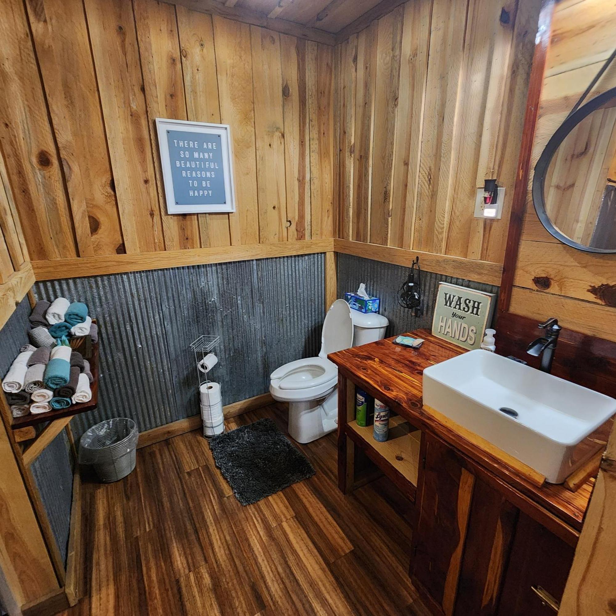 Unique Country Cabin Meets Farmhouse Modern!!! مينا المظهر الخارجي الصورة